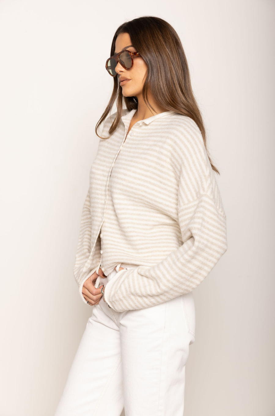 Striped knit cardigan
Long sleeve
Rolled collar
Button down closure
Unlined
cream striped knit cardigan
fall outfit
thanksgiving outfit