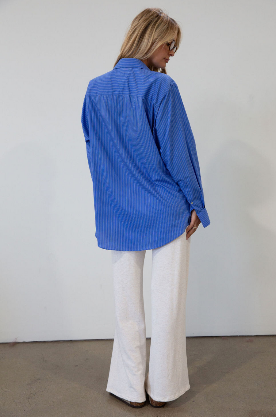 Ribbed knit pants. Elastic waistband. Side pockets. Unlined. causal pant. fall pant. cream casual pant