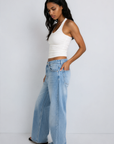 Mid-rise, loose fit with a full-length baggy leg profile
Rolla's signature back pocket stitching vintage logo button
Button fly zip closure
light to medium wash denim jeans
rollas jeans