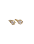 14K gold filled clear CZ teardrop earrings
French hook
Brass/14K Gold-Filled/Cubic Zirconia
Size: 17.6mm x 8.9mm x 4.7mm
Lead Free/Nickel Free