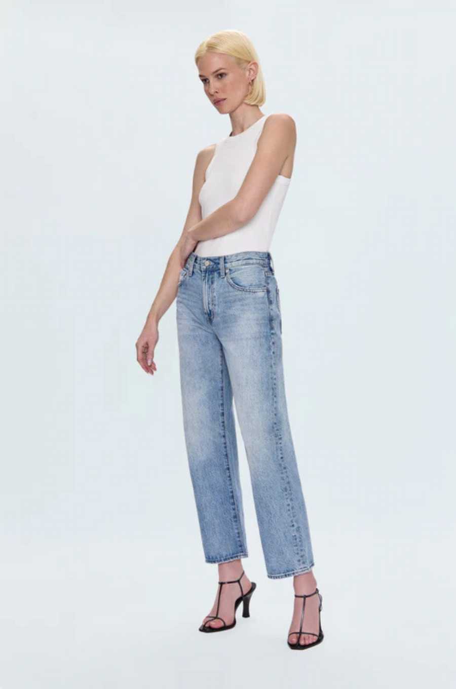 Faded straight leg jeans
Mid rise bowed straight leg jeans
No stretch
Button and zipper fly
Five pocket construction
Rise: 10" / Inseam: 29" / Leg Opening: 17.5"
Cotton
mid to light wash denim jeans