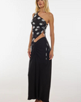 Polka dot mesh one shoulder top
Adjustable shirring side
One shoulder
Double Lined
Polyester/Spandex
black and blue polka dot one shoulder top
going out top