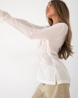 white Sheer long sleeve top
Crewneck
Unlined/Sheer
going out top