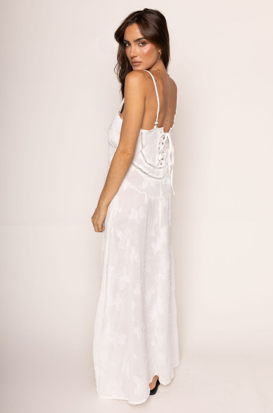 Floral maxi dress
Back lace up tie
Adjustable spaghetti strap
Unlined
Partially sheer
white linen maxi dress
oversized cover up maxi dress