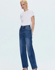 High rise denim jeans
Bowed wide leg silhouette
Five-pocket jean
Waist: 25"/ Length: 41" / Rise: 11.5"
medium to dark wash denim jeans
pistola denim