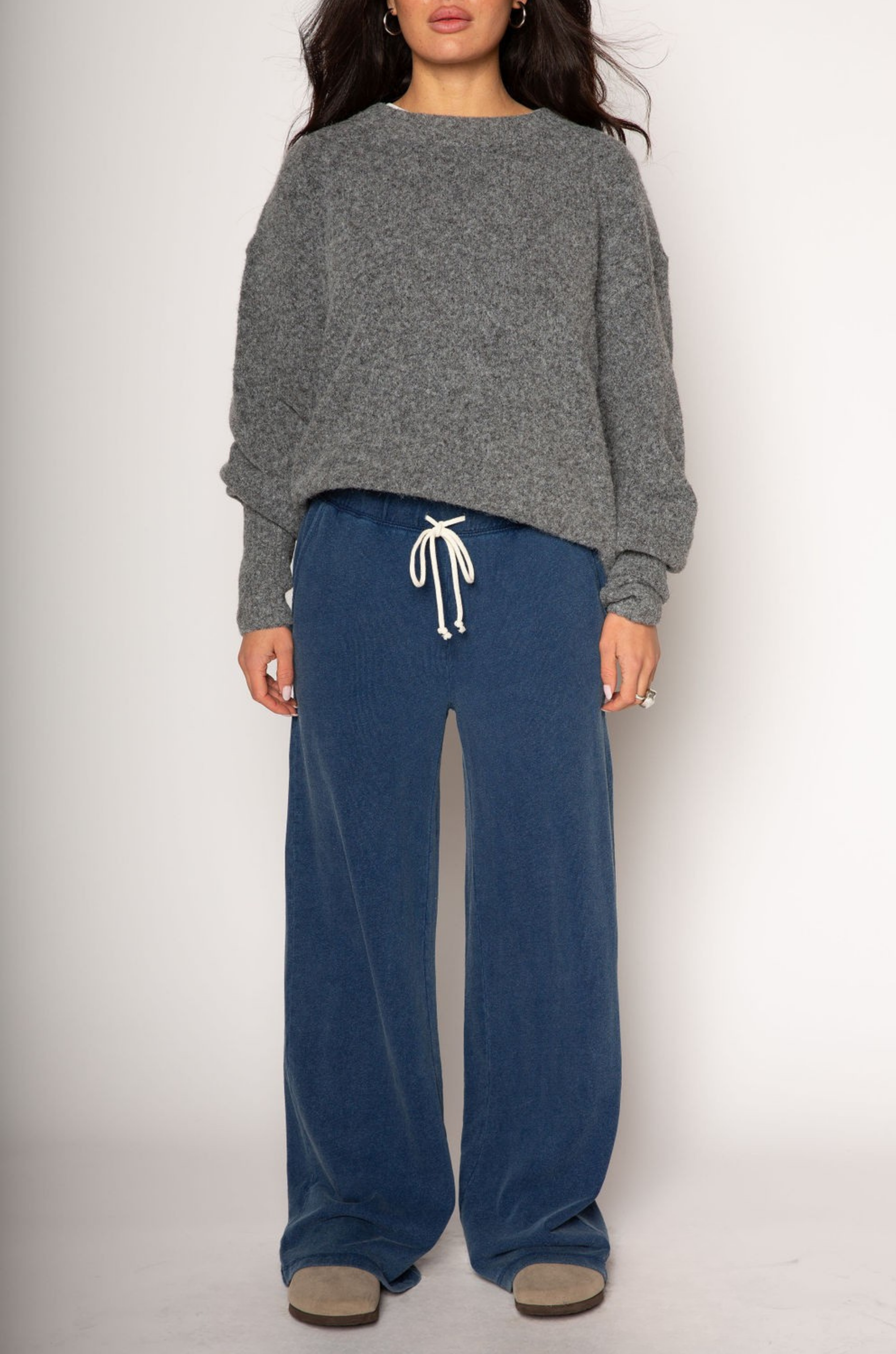 Knit sweatpants. Elastic waistband with drawstring closure. Side pockets. Unlined. blue denim sweatpants. cute loungewear. 