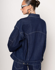 Oversized denim button up jacket
Collared
Button down closure
2 front pockets
Western contrast stitching
Unlined
dark denim jacket
cute western wear