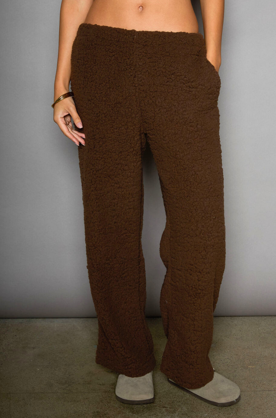 Faux sherpa pant. Unlined. teddy bear sherpa pant. cozy lounge outfit. fall outfit. winter outfit. lazy at home outfit