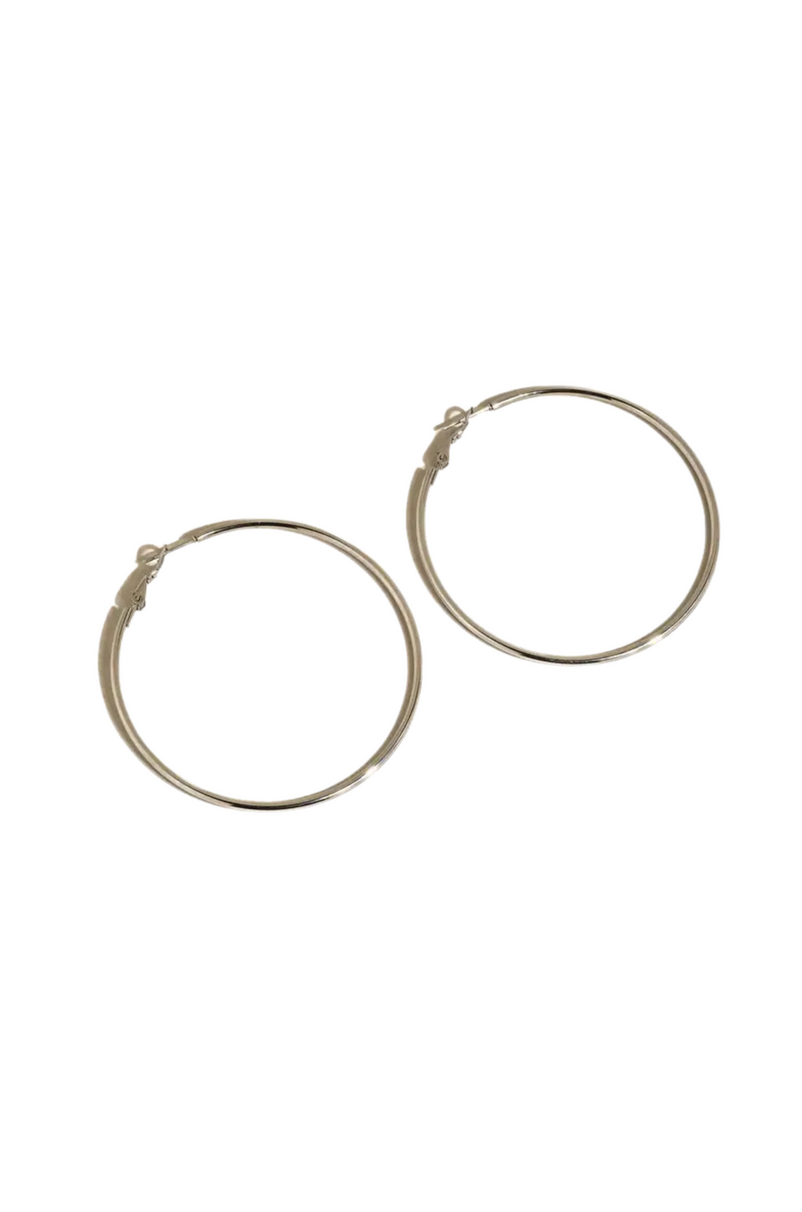 18K Gold Non-Tarnish Classic Thin Hoop Earring
silver thin hoop earrings