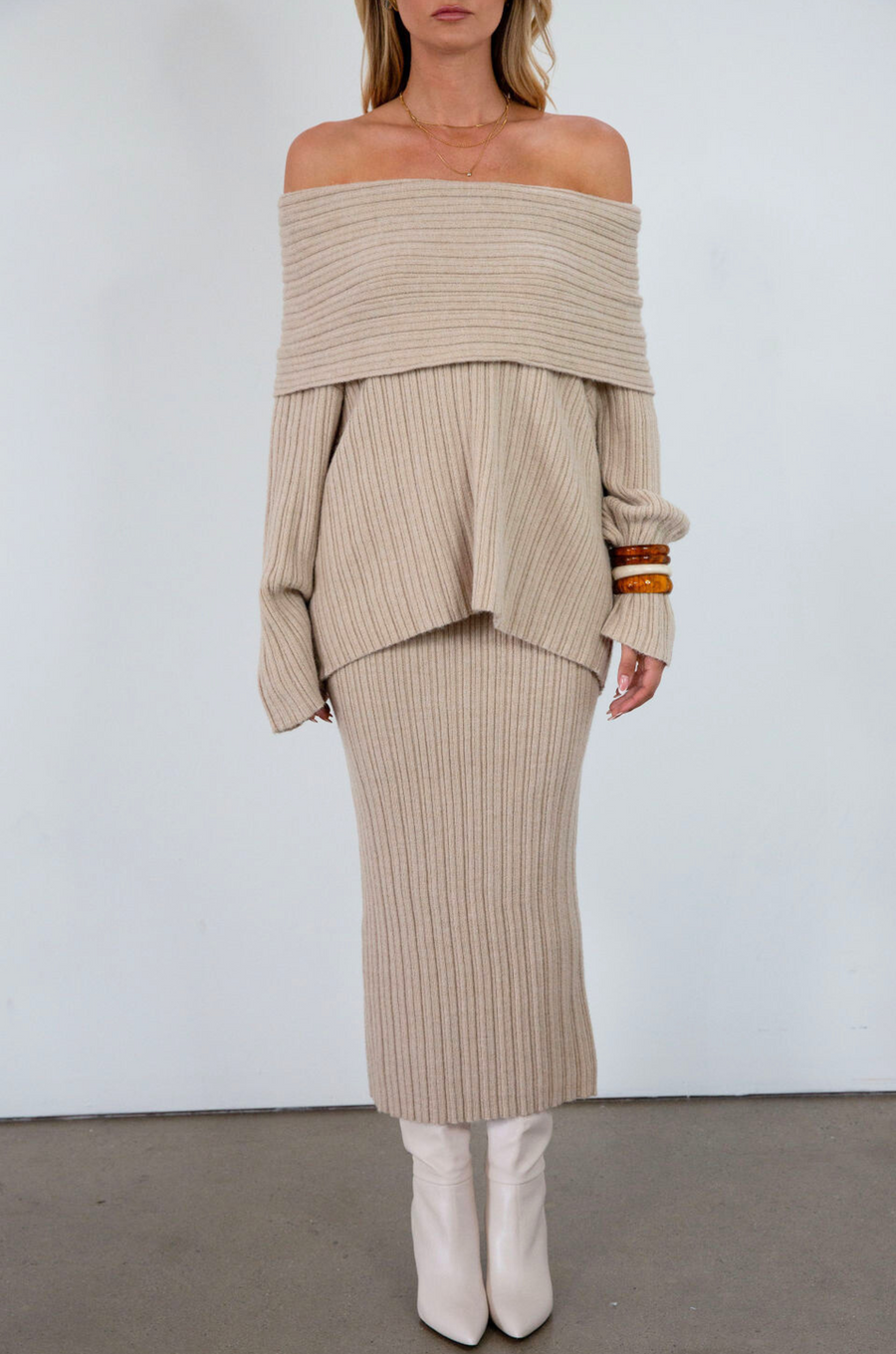 Fuzzy knit crochet midi skirt. Folded elastic waist. Back slit. Unlined. fall outfit. fall skirt. warm skirt
