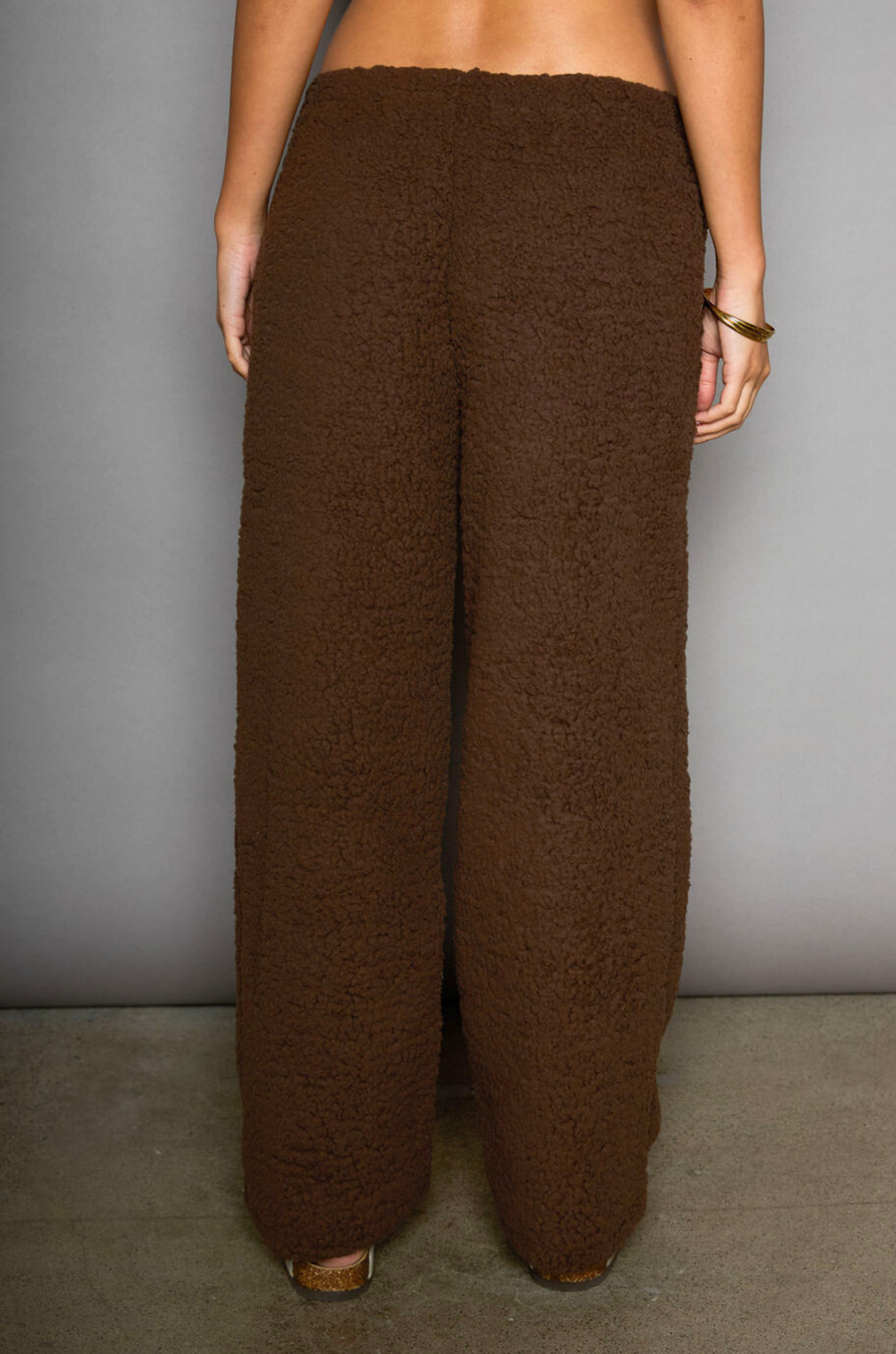 Faux sherpa pant. Unlined. teddy bear sherpa pant. cozy lounge outfit. fall outfit. winter outfit. lazy at home outfit