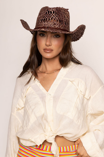 brown Raffia cowboy hat
Not bendable