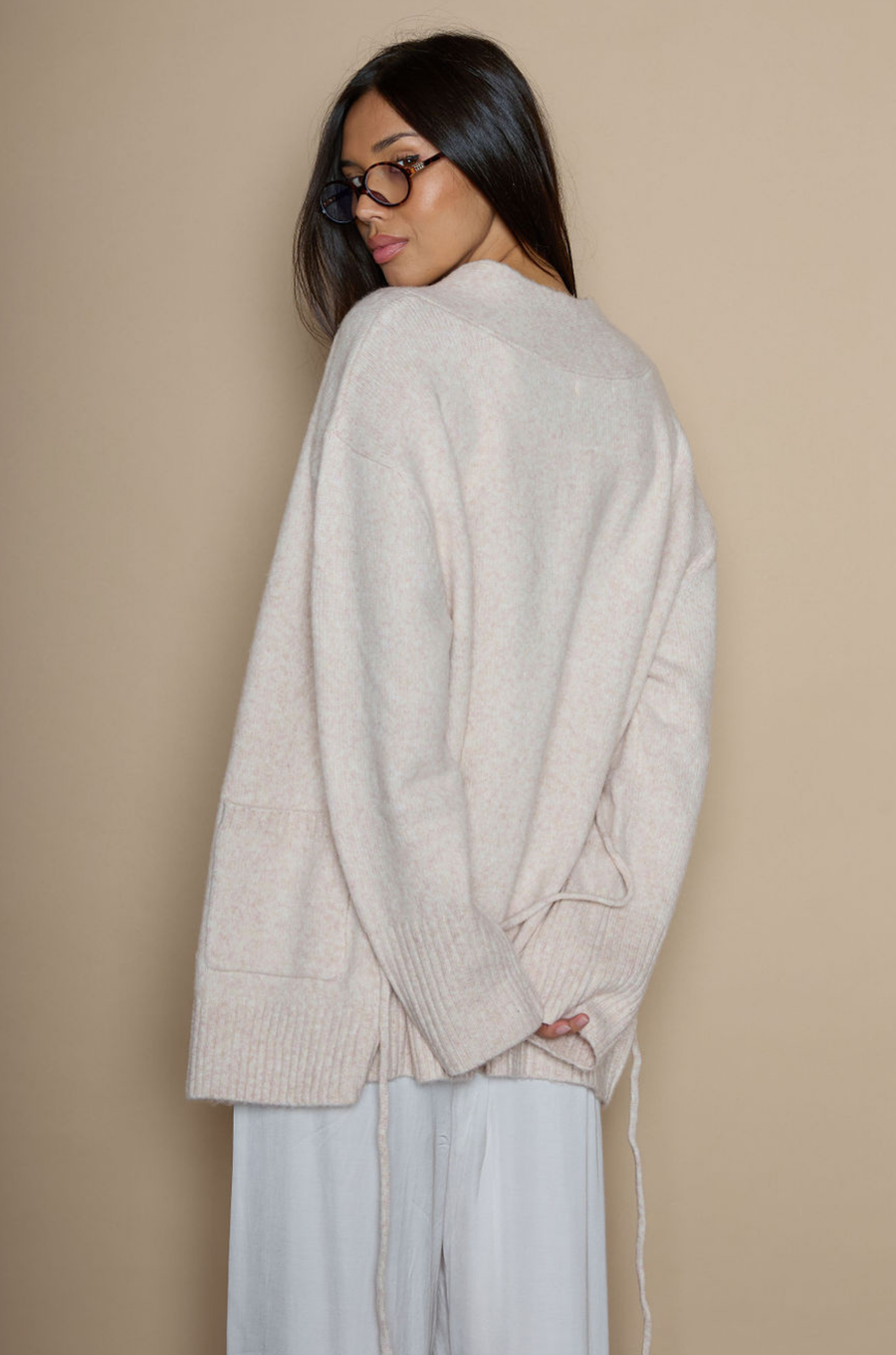 Fuzzy marled knit cardigan. Open front. Long sleeves. Front pockets. tan robe cardigan. cream robe cardigan. cute comfy outfit. cream cardigan. winter cardigan. fall cardigan