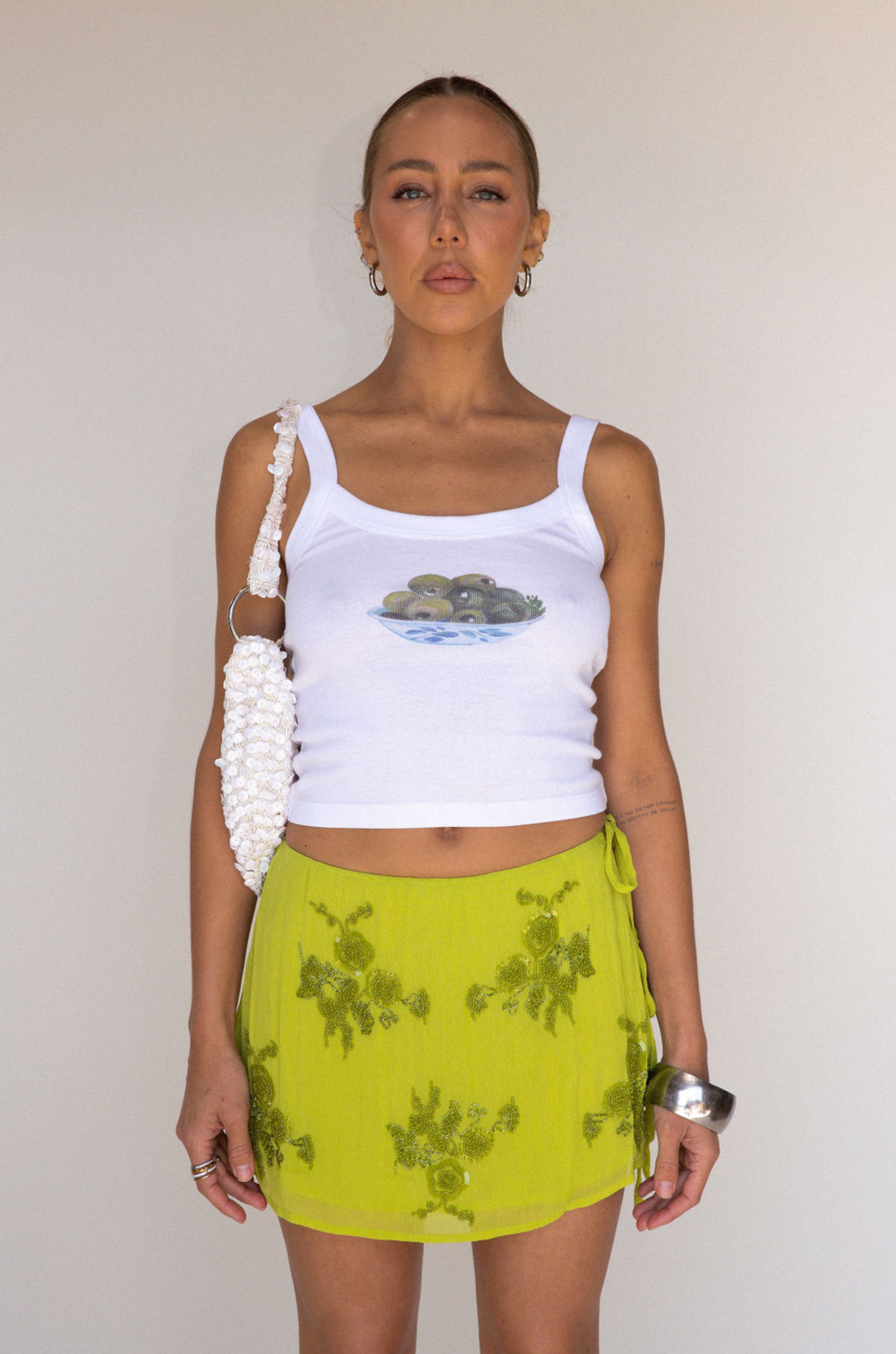 green Chiffon floral beaded mini skirt
Adjustable tie side straps
Open side
Lined
stagecoach mini skirt
coachella mini skirt
festival outfit