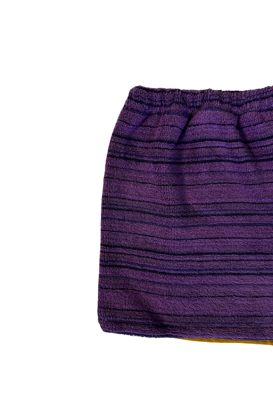 Star and striped printed towel short
Elastic waistband
Unlined
Up-cycled
Each towel is up-cycled - there may be imperfections
