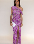purple Floral printed maxi dress
Off the shoulder
Shirring on sides
Side slit
wedding guest dress
summer wedding guest dress