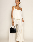 cream ivory Wide leg gathered pants
Belt loops
Eye hook and zipper closure
Comes with a black belt
Unlined
wide leg work slacks
office wear
work pants