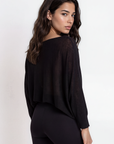 black Long sleeve sheer sweater
Boat neckline
Unlined/Sheer