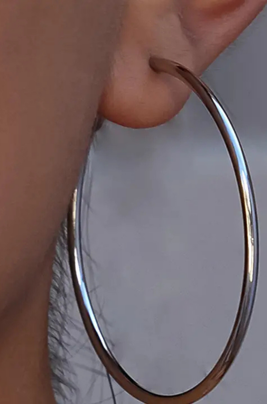 18K Gold Non-Tarnish Classic Thin Hoop Earring
silver thin hoop earrings