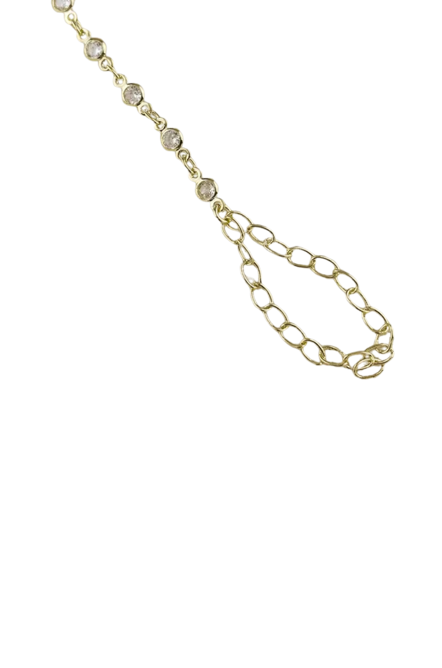 Round bezel hand chain
18K gold filled
Featuring brilliant cubic zirconia stones set in classic round bezel settings
This contemporary hand chain gracefully connects from finger to wrist,
AAAAA CZ Stones
Size: 6 inches + 1.5 extender chain
Hypoallergenic/Water-resistant
gold hand chain
