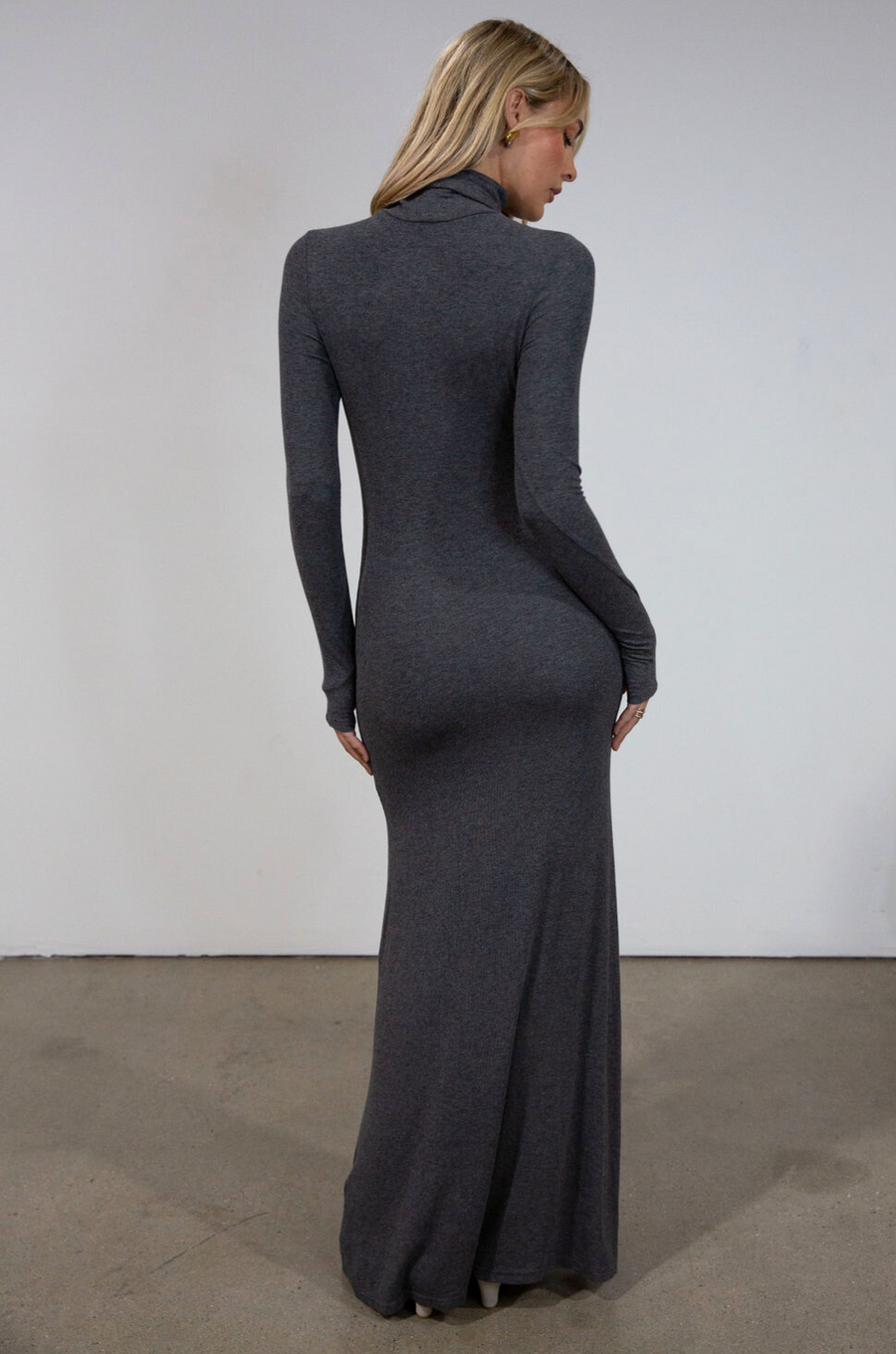 Ribbed knit maxi dress. Turtleneck. Long sleeves. Unlined. grey turtleneck maxi dress. fall dress. friendsgiving dress. thanksgiving dress.