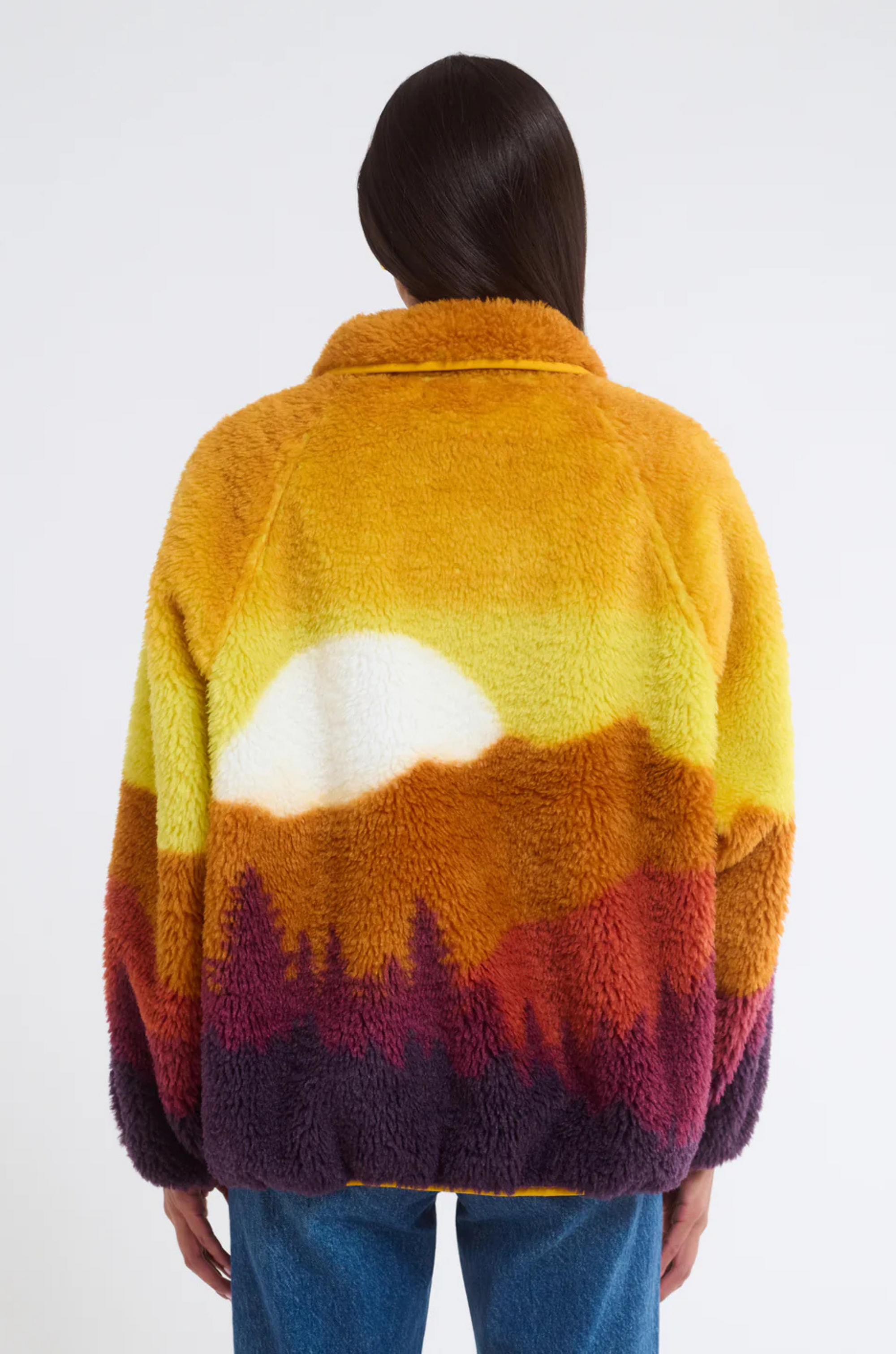 Plush Sherpa Jacket
Jersey bonded
Soft fuzzy interior
Contrast yellow nylon accents
Zip front henley with collar
Raglan sleeve
Zipper pockets at waist
Polyester
sunset jacket
mountain jacket
sherpa jacket
