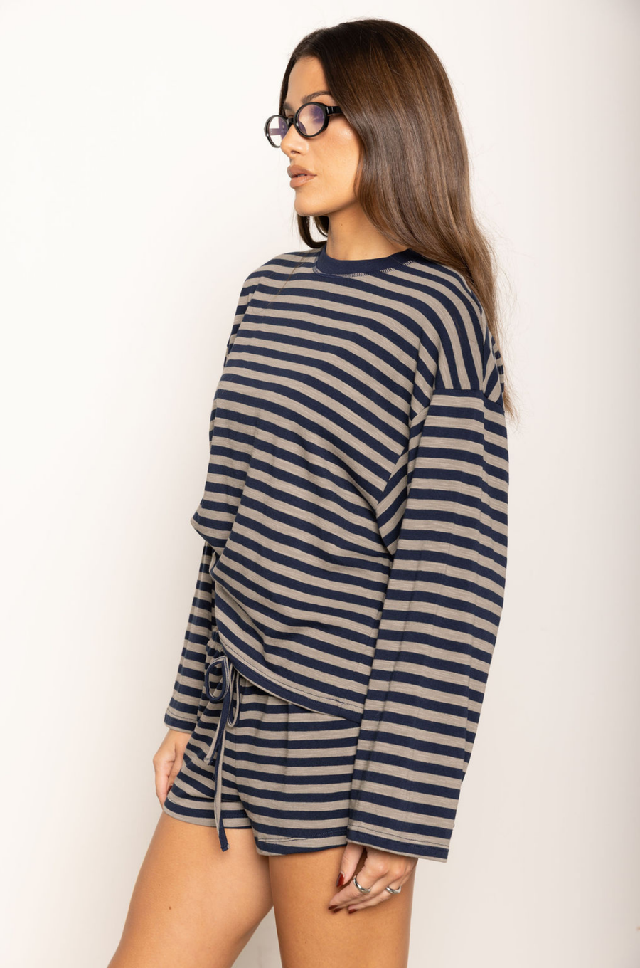 TOP
Striped long sleeve top
Crewneck top

BOTTOM
Striped mini shorts
Elastic waistband
Adjustable drawstring

navy and taupe striped short and long sleeve top
cute lounge wear