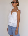 white Eyelet woven top
Button down closure
Lace detailing
Flare hem
Partially lined
summer top