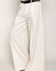 cream ivory Wide leg gathered pants
Belt loops
Eye hook and zipper closure
Comes with a black belt
Unlined
wide leg work slacks
office wear
work pants