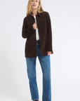 brown Genuine suede jacket
Front button down closure
Fully lined
Front chore pockets
Boxy fit
Genuine suede/Polyester
brown suede jacket
fall jacket
fall outfit
fall layering
