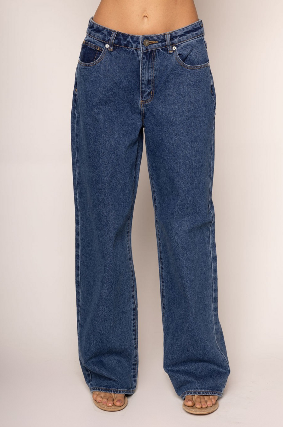 95 Mid Baggy Bella Jeans by Abrand Jeans