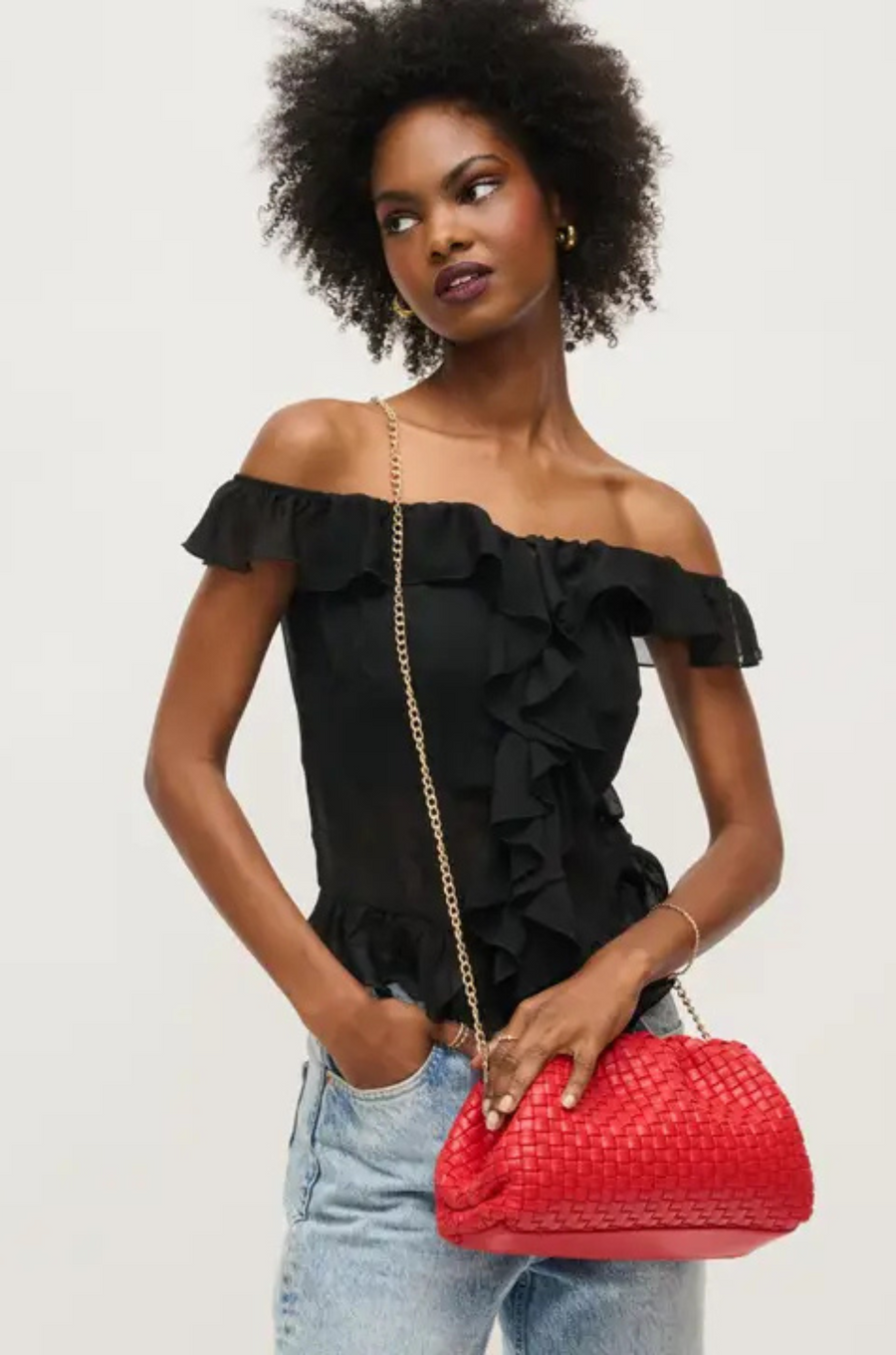 red Woven clutch bag
Detachable chain strap
Snap frame closure
Inner zipper pocket
red bag clutch