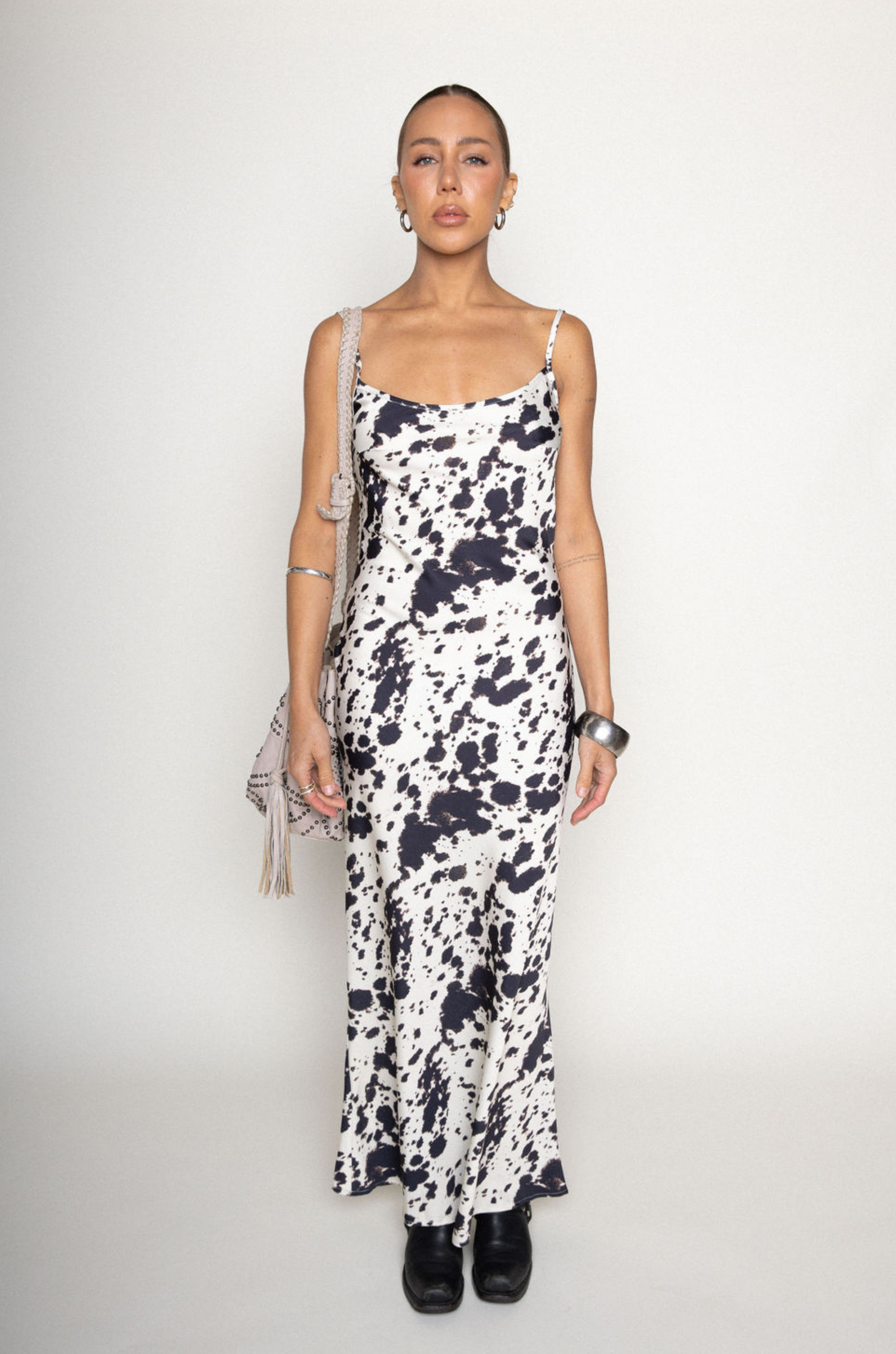 Cow printed maxi slip dress
Fixed straps
Unlined
stagecoach maxi dress