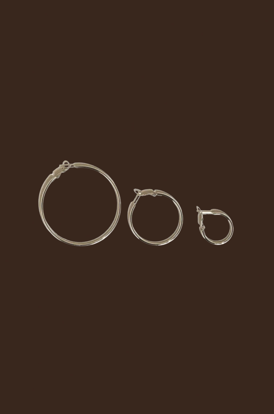 18K Gold Non-Tarnish Classic Thin Hoop Earring
silver thin hoop earrings
