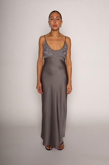 grey Satin maxi dress
Floral embroidered mesh bust
Adjustable straps
Side hook and eye and zipper closures
Unlined