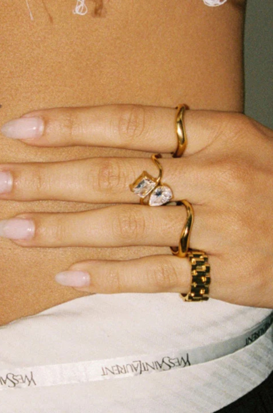 simple gold ring