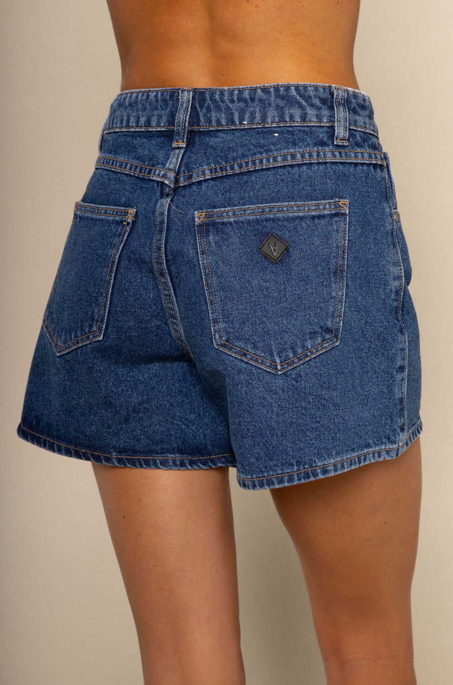 Venice Short Bella by Abrand Jeans