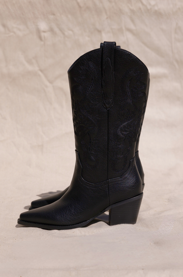 Danilo Boot by Billini