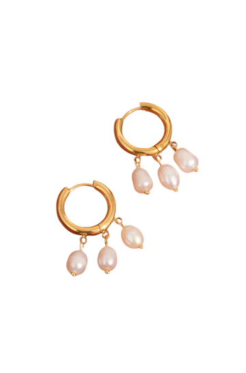18K Gold Non-Tarnish Three Petite Pearl Dangle Earring
18K Gold Plating
Stainless Steel
Freshwater Pearl
Measurement (L x W inch): 1.1 x 0.5
Lead-free
Nickel-safe
Hypoallergenic
Water Resistant