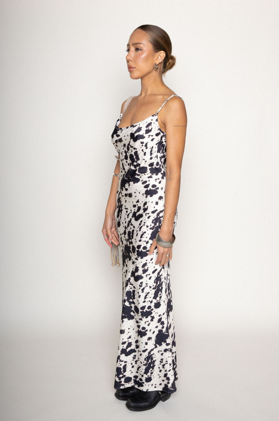 Cow printed maxi slip dress
Fixed straps
Unlined
stagecoach maxi dress