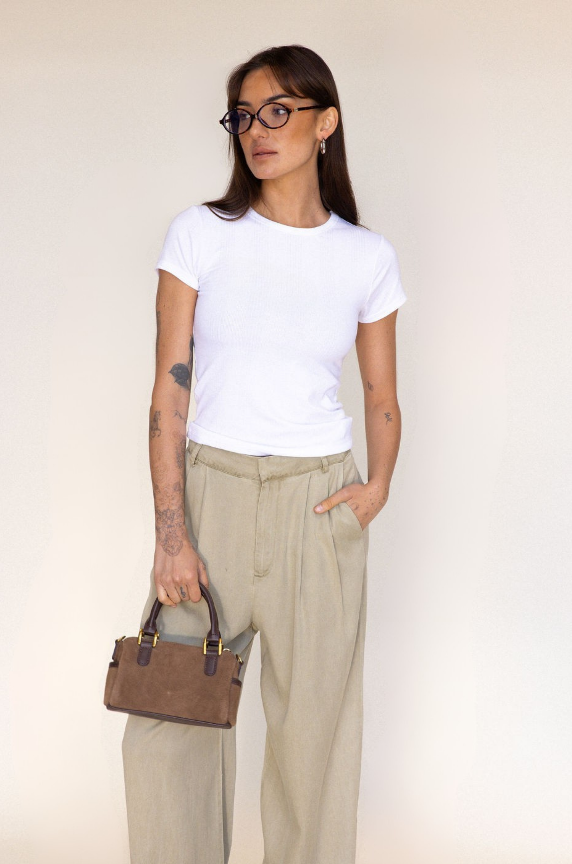 white Ribbed short sleeve top
Crewneck
Regular fit
Midweight
white tee
white tshirt