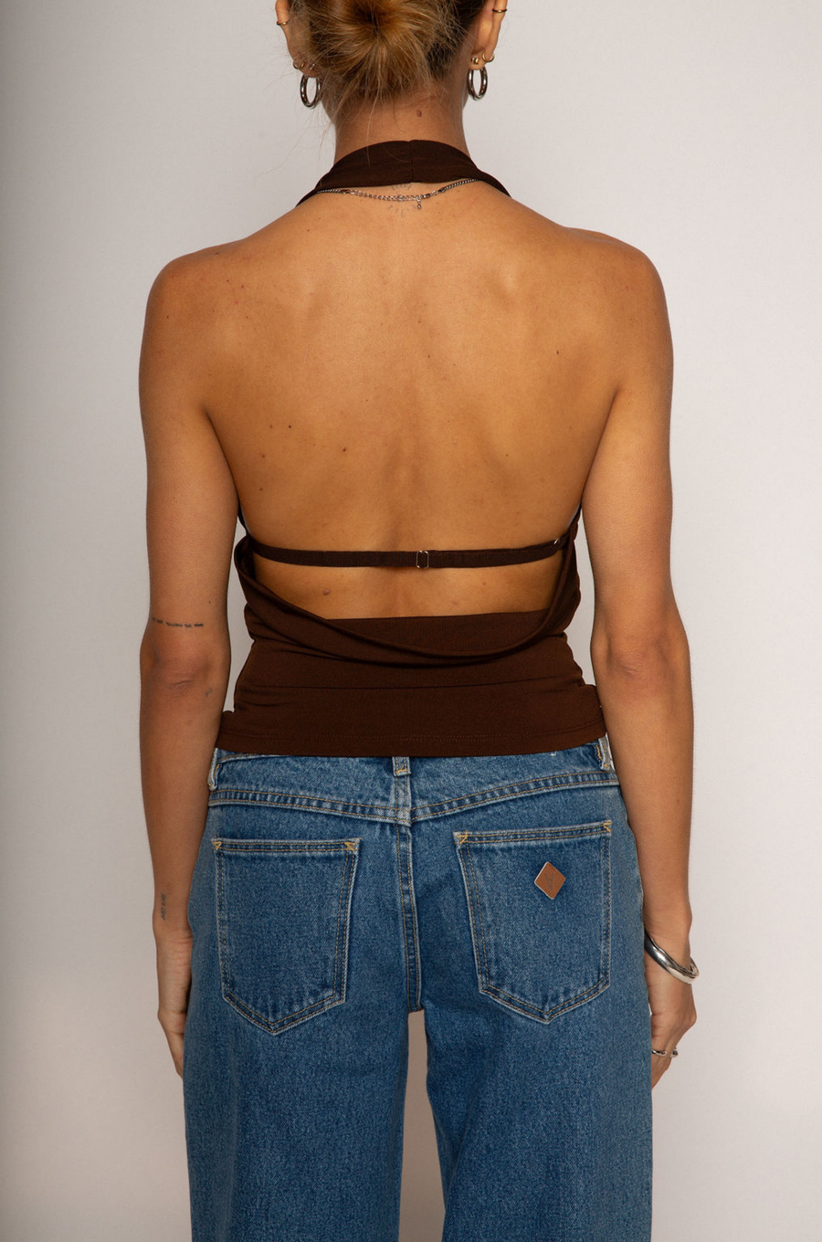 brown halter top. summer halter top. going out top
