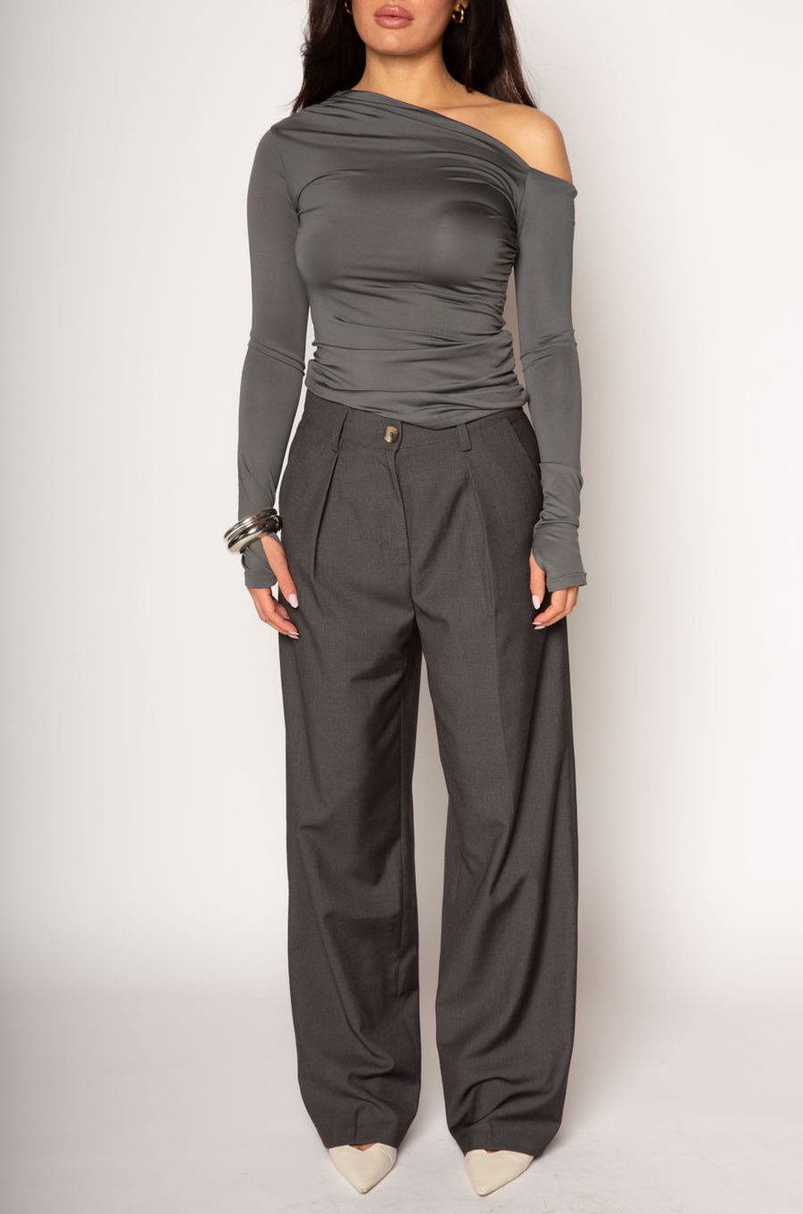 Grey woven trouser pants. Button and zipper fly. Side pockets. Faux back pocket. Unlined. Grey work slack