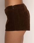 brown Faux suede micro shorts
Low rise
Side zipper closure
Lined
fall suede shorts
summer to fall transition outfit