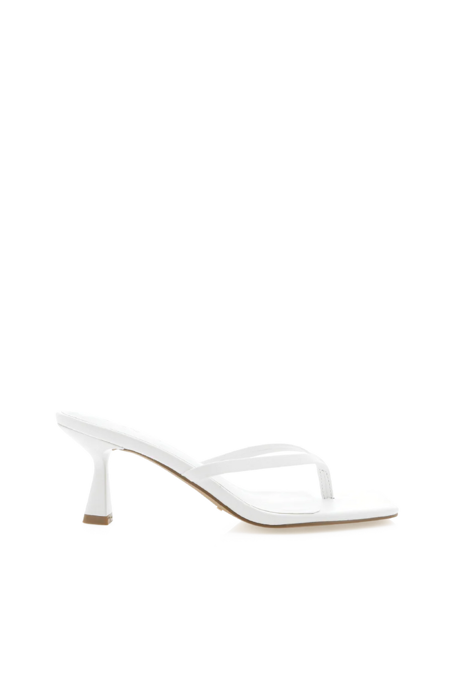 Xami is the perfect casual thong heel that will get you from work to the weekend. This on-trend style will be the perfect addition to your wardrobe.

low kicked-in stiletto heel
open square toe
thin thong toe straps
easy slip on design
open heel counter
synthetic upper, lining and outsole
Heel height: 2.56"
Synthetic
white kitten heel
white thong kitten keel