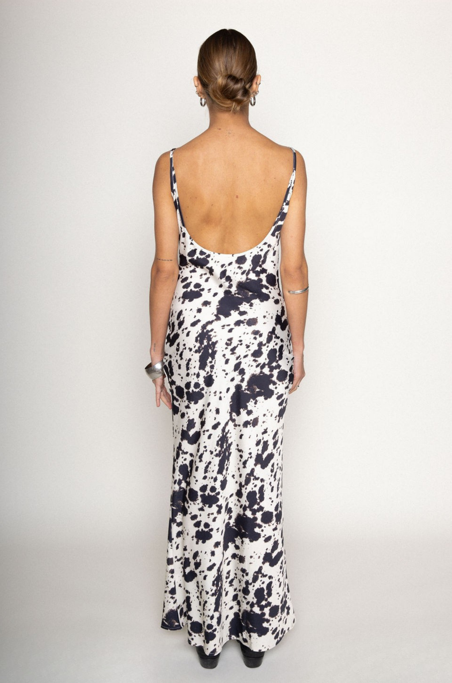Cow printed maxi slip dress
Fixed straps
Unlined
stagecoach maxi dress