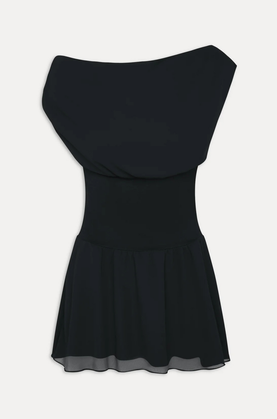 Stretchy knit midsection
Contrasted by lightweight chiffon through the neckline, bodice, and skirt
Wide neckline
Sits naturally as a boat neck and can be styled on or off the shoulders
Double layer skirt
Polyester
black mini dress
