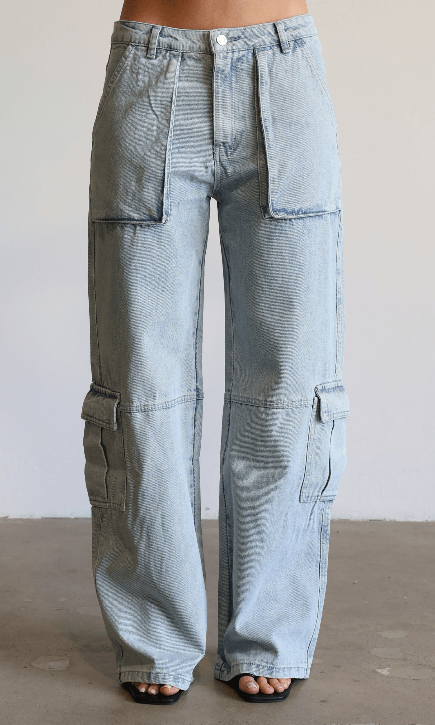 Can't Relate Cargo Jean - SHOPLUNAB
