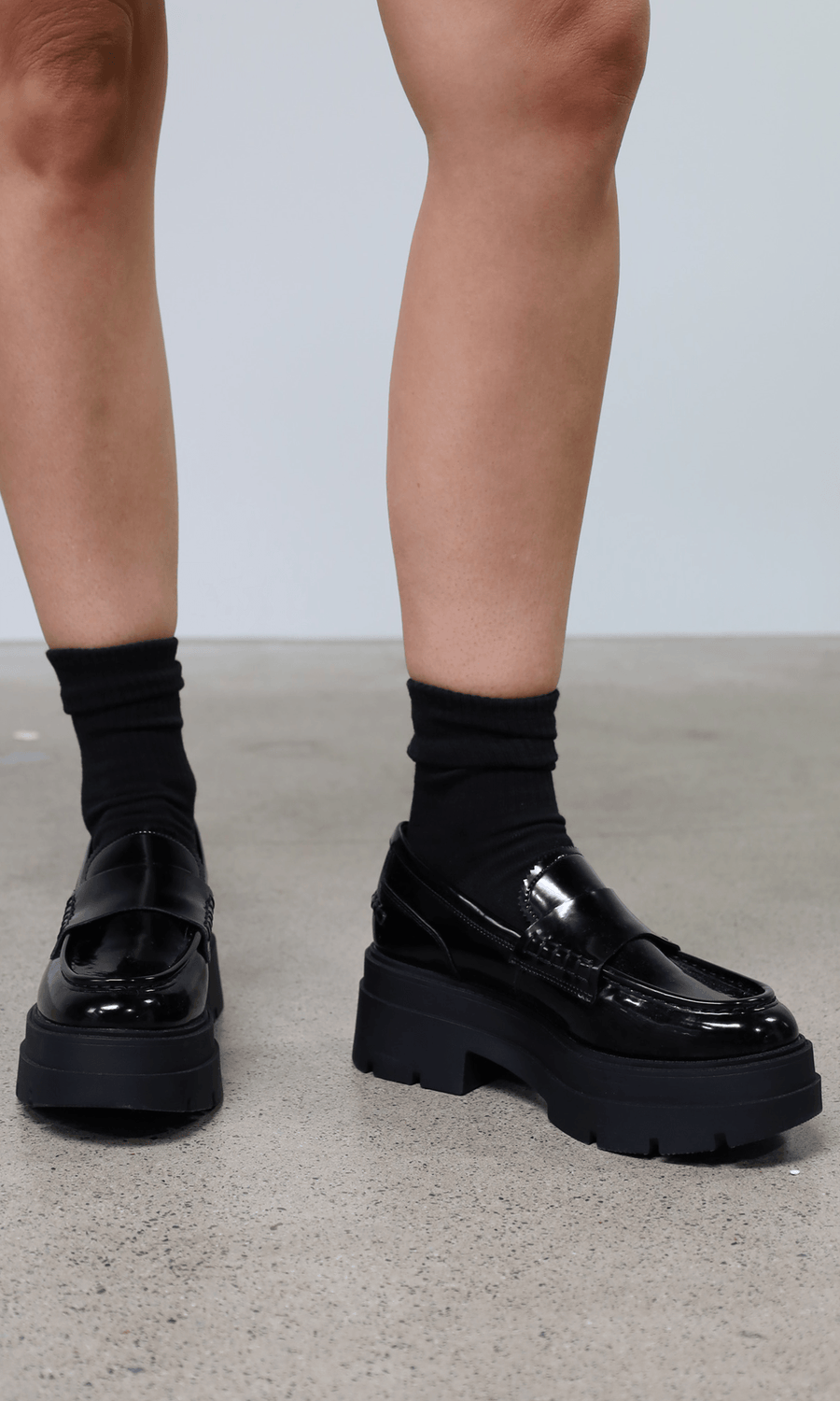 Gaven Loafer by Steve Madden - SHOPLUNAB
