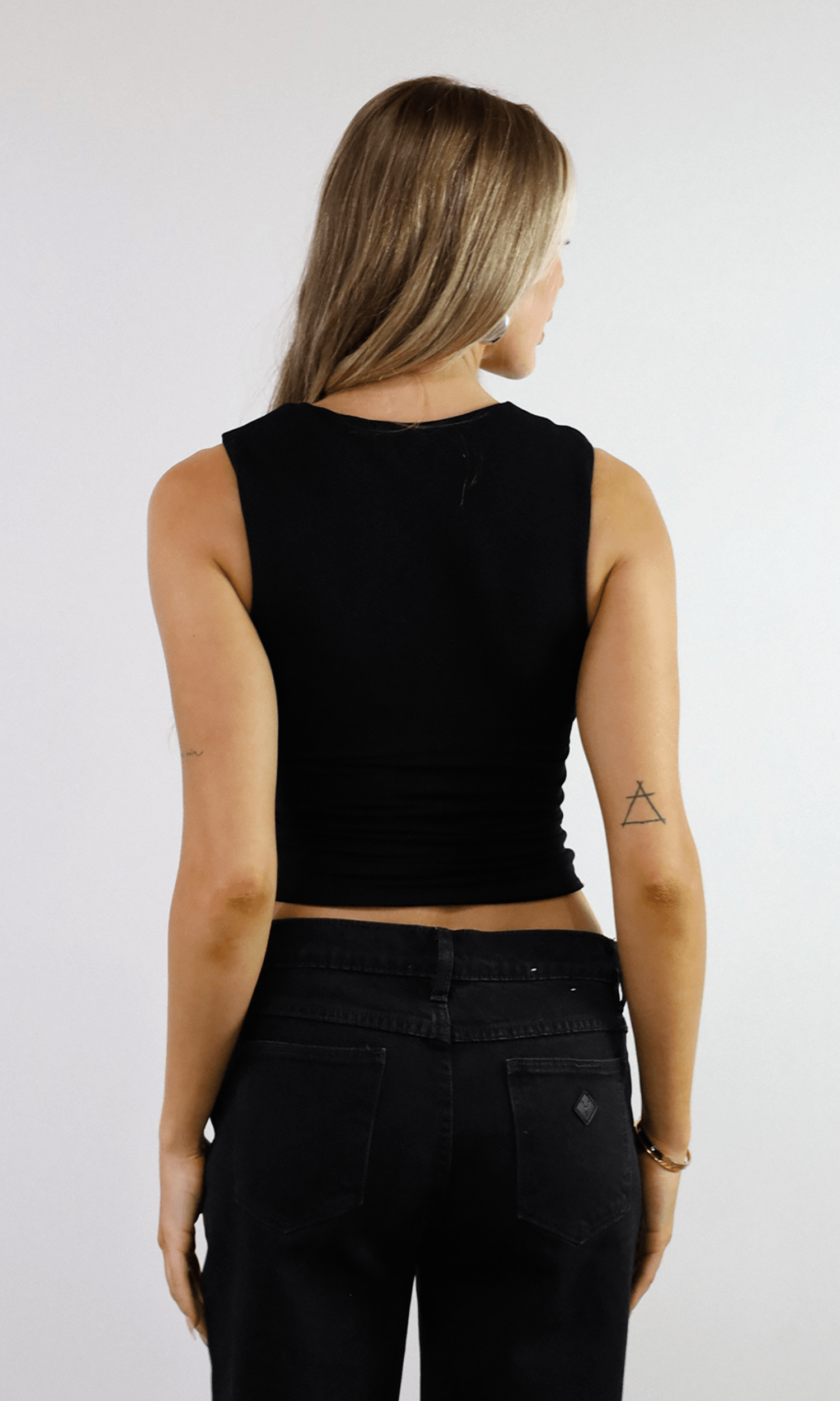 Taking Sides Crop Top - SHOPLUNAB